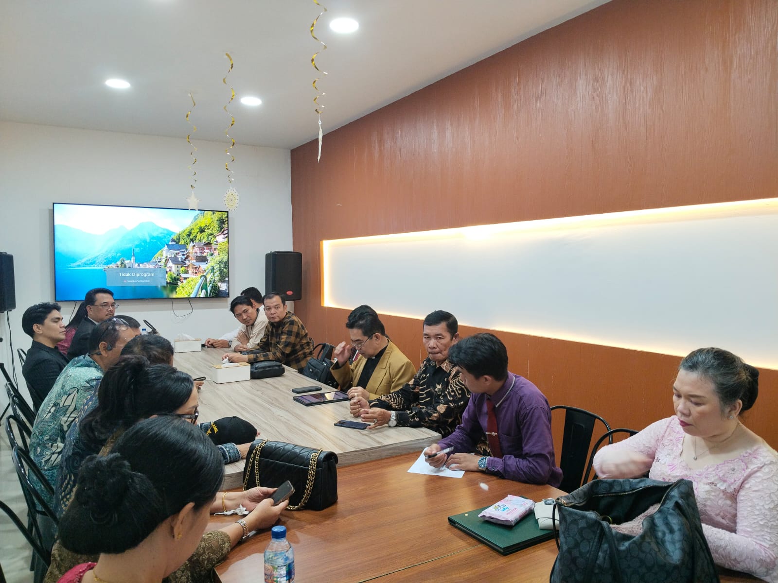 Ephorus-HKI-Kunjungi- Duri-Sosialisasikan- Keputusan-Sinode